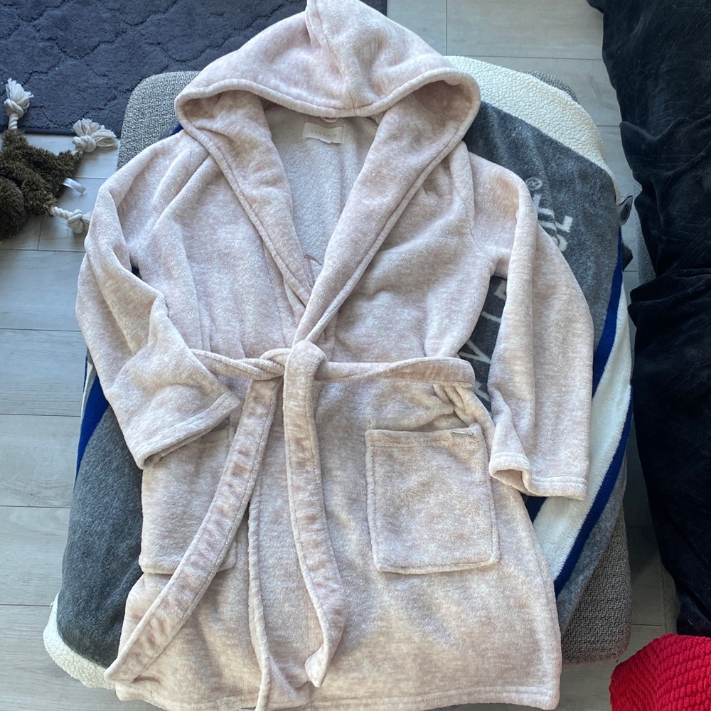 Danskin💗Plush Pink Robe
